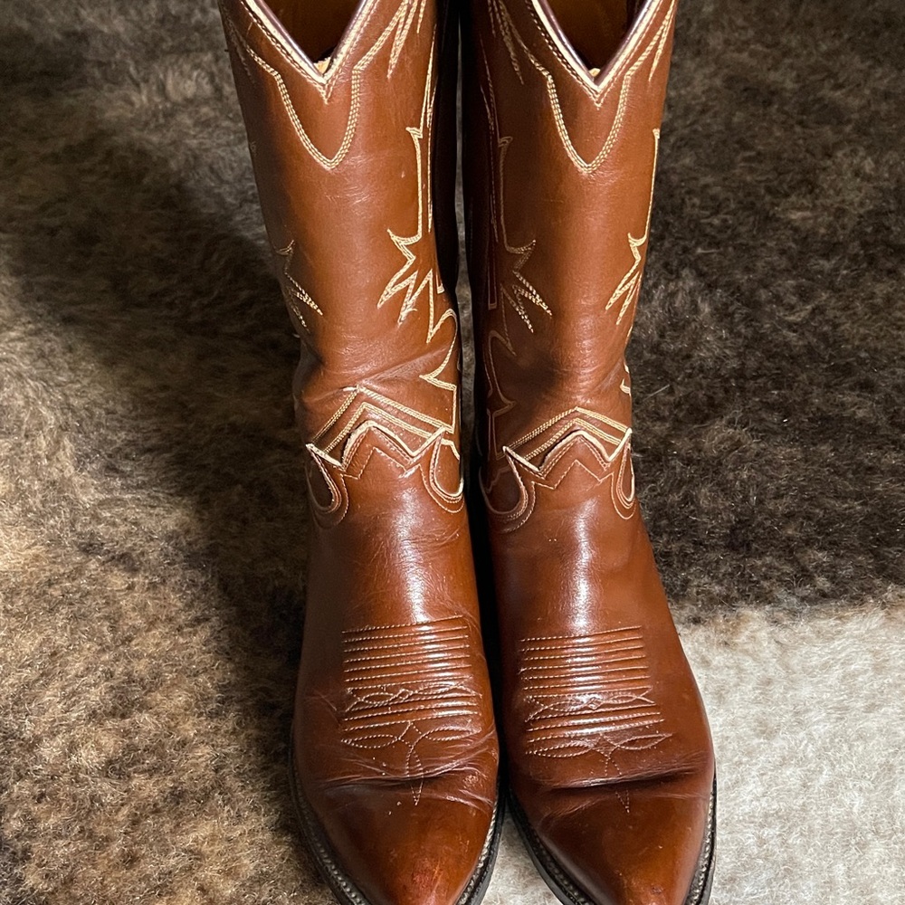 Tony Lama Brown Heeled Boots